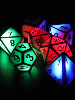 Logam Dadu DND Set Ujung Tajam Dadu Dadu Led Dadu Bercahaya