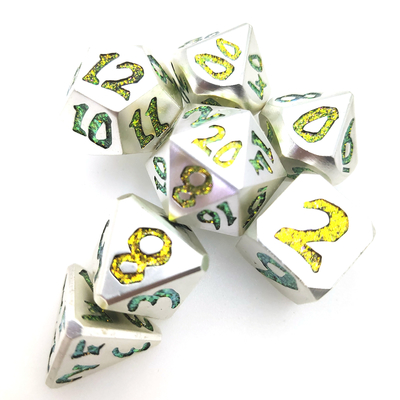 Tangan Menuangkan Permukaan Berlapis Emas RPG RPG Dadu Set 7 Pcs Polyhedral
