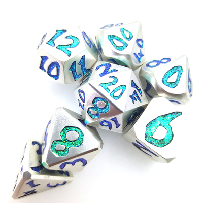 Membuat Dadu Polyhedral Set Dadu Logam Ukiran Indah Poker Mewah