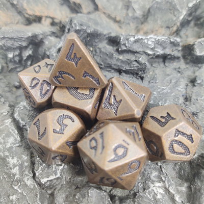 DND Board game Multi warna Kuningan RPG Set Dadu Polyhedral Memakai Set Dadu Tembaga