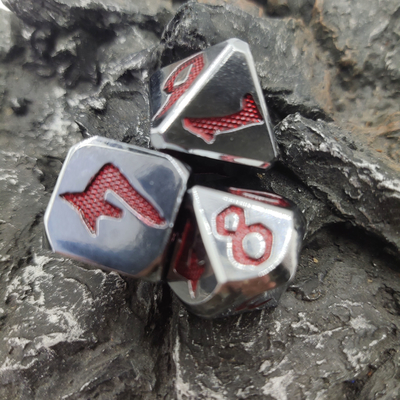 Serbaguna Tiny Metal Dice Red Dice Polyhedral Set Untuk Dungeons And Dragons Silver Red