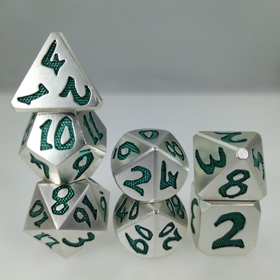Zinc Alloy DND Mini Dice Set dadu buatan tangan yang tahan aus untuk DND atau RPG
