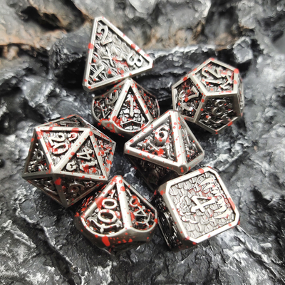 Set Dadu Polihedral Logam Buatan Tangan Untuk Permainan Rpg Perak Dan Hitam