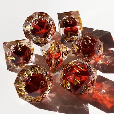 RPG Game Darah Dice Set Merah Liquid Core Dice Resin Naga Dan Dungeon