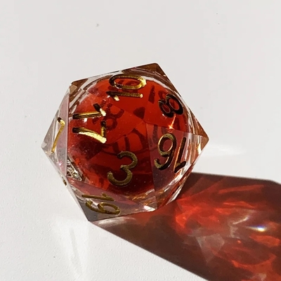 RPG Game Darah Dice Set Merah Liquid Core Dice Resin Naga Dan Dungeon