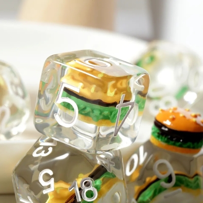 Custom Polyhedral DND Dice Set Hamburger Gaming Untuk RPG Role Playing Table Games