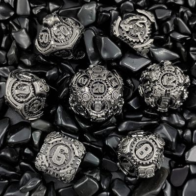 Metal Gear Dice Set DND Dungeons And Dragons TRPG Multihedral Dice D6 Tabel