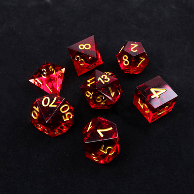 Set dadu resin alami buah delima merah permainan desktop domain sihir favorit petualangan dnd dadu