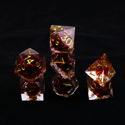 Set dadu permainan tablet multi -faceted resin alami cair delima dan dadu