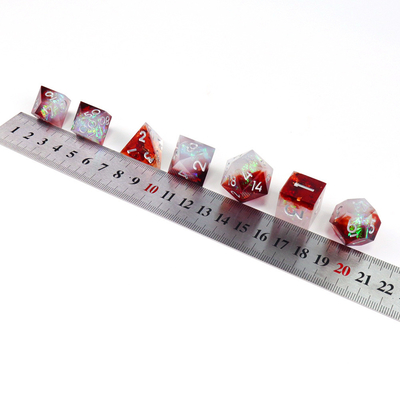 Putih ditambah bijih merah resin permainan desktop dadu set dnd dadu