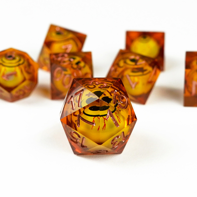 Tetap terjaga sampai larut malam Eyead plus kuning resin desktop game dadu set dnd dadu