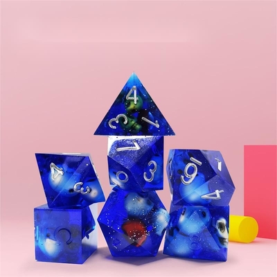 Blue Crystal Skull Resin Boarding Dice Set Naga dan Dungeon