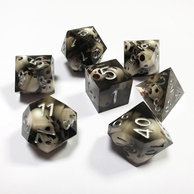Black Crystal Skull Resin Boarding Dice Set dan dadu