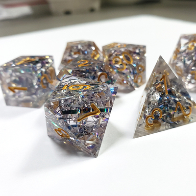 Band warna kristal transparan Resin Boarding Dice Set dan dadu