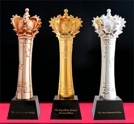 Gaya medali Trophy resin khusus dilapisi emas atau perak