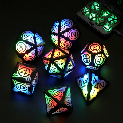 Plastik LED Bercahaya dadu Rechargeable Sepak Bola Meja Permainan Multi-Faced Dice Set
