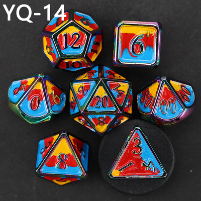 Metal DND dadu yang disesuaikan warna solid polyhedron logam dadu set dengan angka perak, digunakan untuk permainan catur D &amp; D