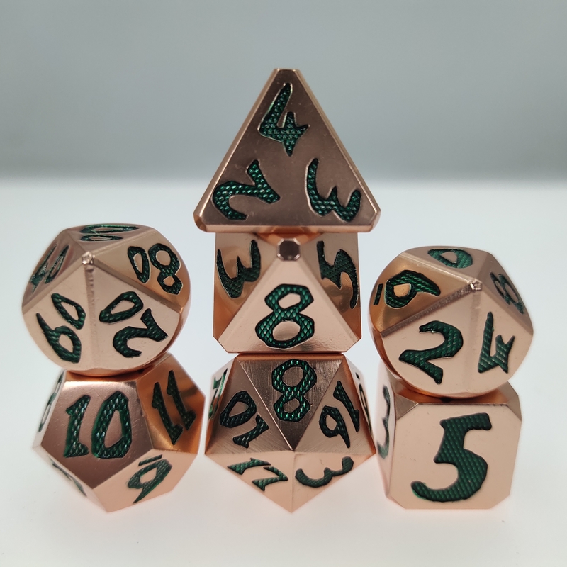 Dadu Polyhedral Buatan Tangan Ujung Tajam Mengatur Logam Berkualitas Tinggi Perasaan Tangan Khusus Hijau Untuk game rpg