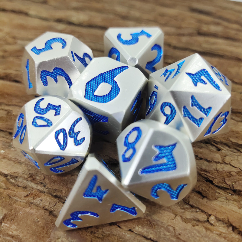 Mewah 7 Pcs Set Kokoh Untuk Dungeon Dan Naga Tangan Menuangkan Dadu Polihedral Perak Biru Untuk Game Rpg Dan Dnd