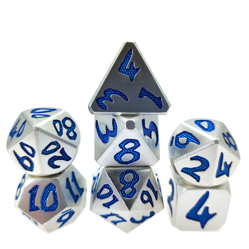 Grosir Glow Green Metal DND Dice 7 Piece Nontoxic Polyhedral Dice Set Light Blue Material
