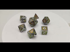 Dadu Logam Merah Muda Portabel Tidak Berbau, Dadu Bermain Peran Ukiran Tangan